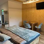 Appartamento Hofquartier Retzmoar - Familie Hoermann *