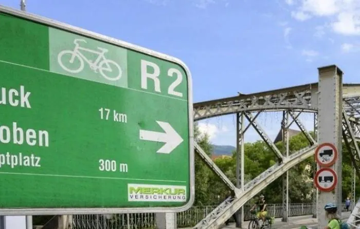 Hofquartier Retzmoar - Familie Hoermann 公寓